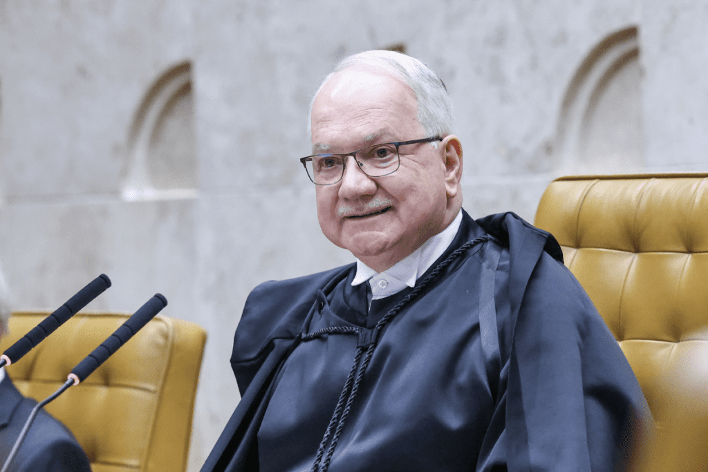 Fachin autoriza AGU a defender Moraes em processo nos EUA
